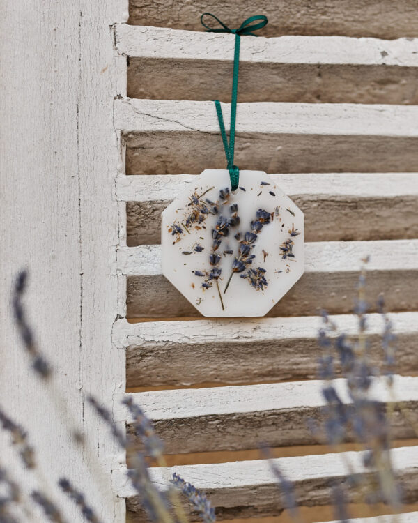 LAVENDER – The Botanical Palets