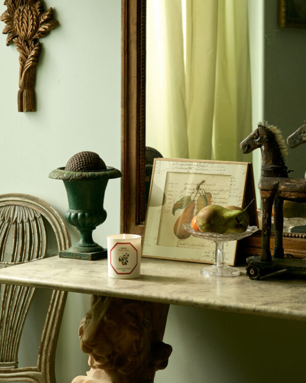 PEAR – The Scented Candle