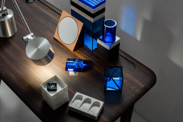 LID WEDGE MIRROR
