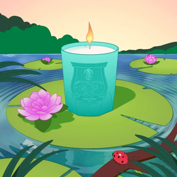 UNDER THE TREES - The Classic Candle