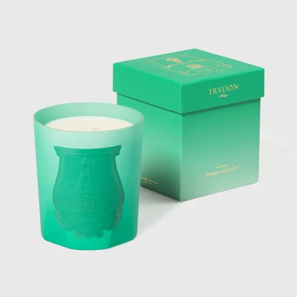 UNDER THE TREES - The Classic Candle